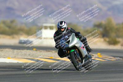 media/Jan-13-2024-SoCal Trackdays (Sat) [[9c032fe5aa]]/Turn 14 (10am)/